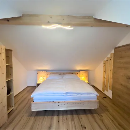 G5 - Das Chalet Am Waldrand * Sankt Stefan im Rosental