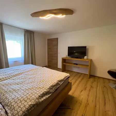 G5 - Das Chalet Am Waldrand