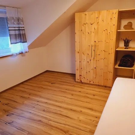 G5 - Das Chalet Am Waldrand Sankt Stefan im Rosental
